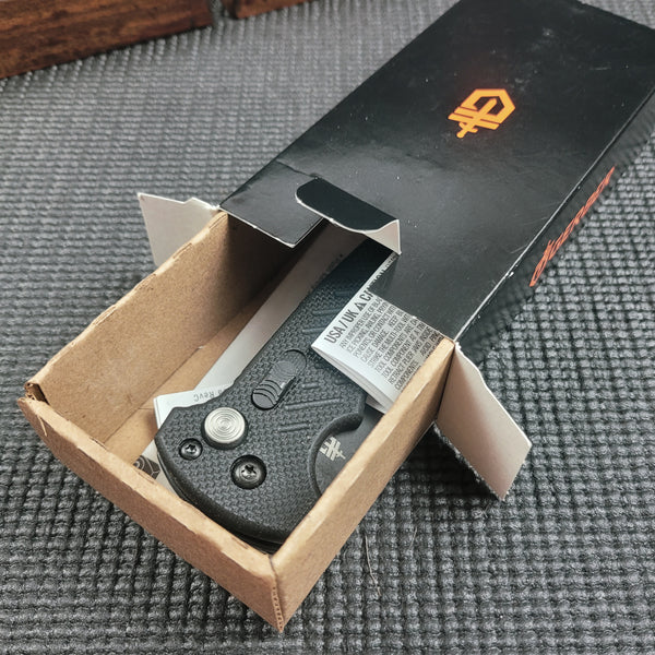 http://www.extremely-sharp.com/cdn/shop/products/Knife-GERBER-AUTOUNO-112_grande.jpg?v=1663760765